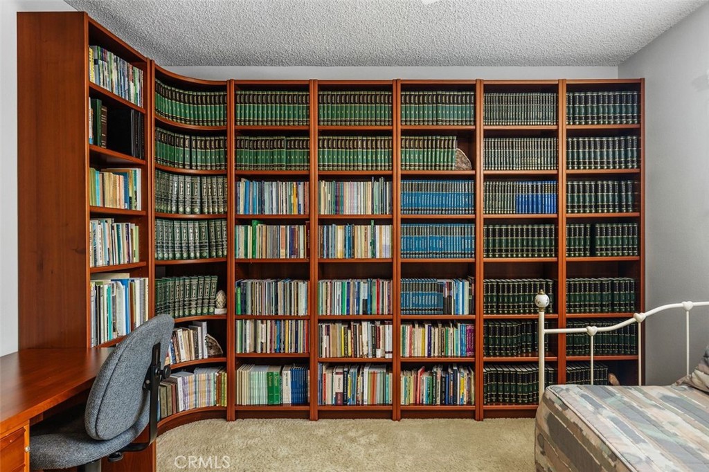 1734 Bluestone Property Photo 20