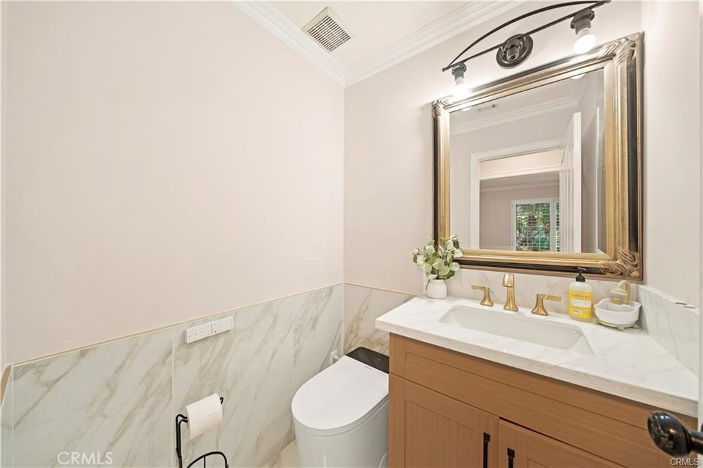 4751 Glen Ivy Property Photo 18