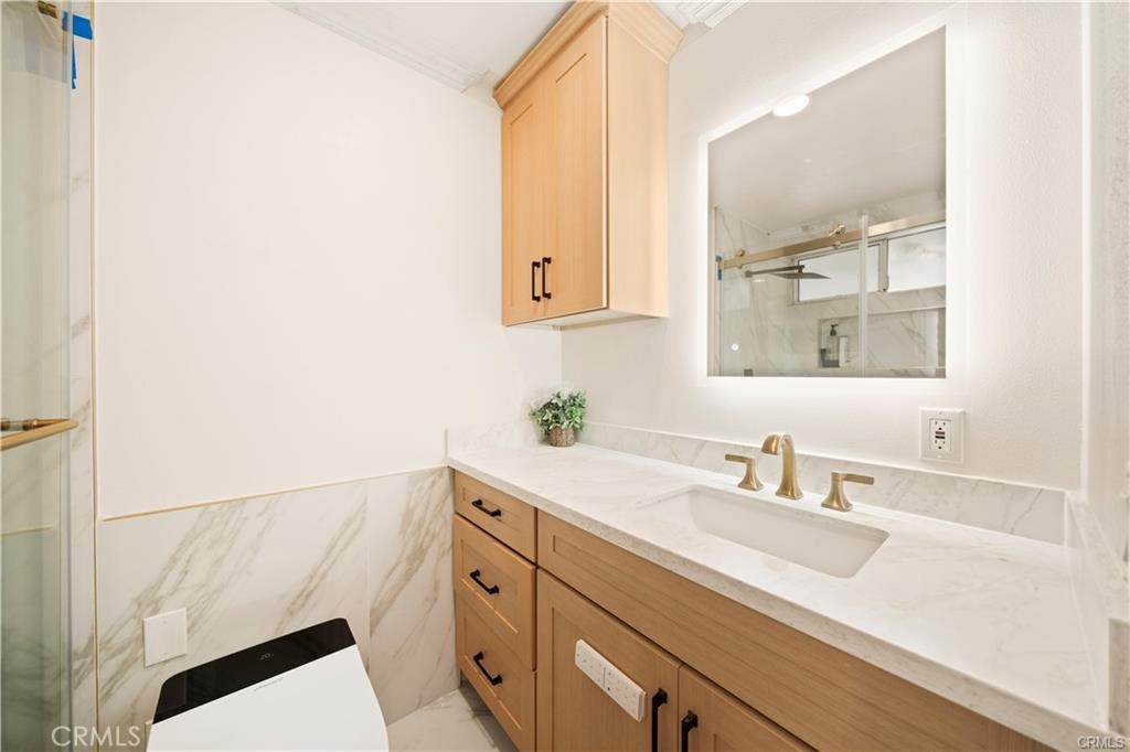4751 Glen Ivy Property Photo 23