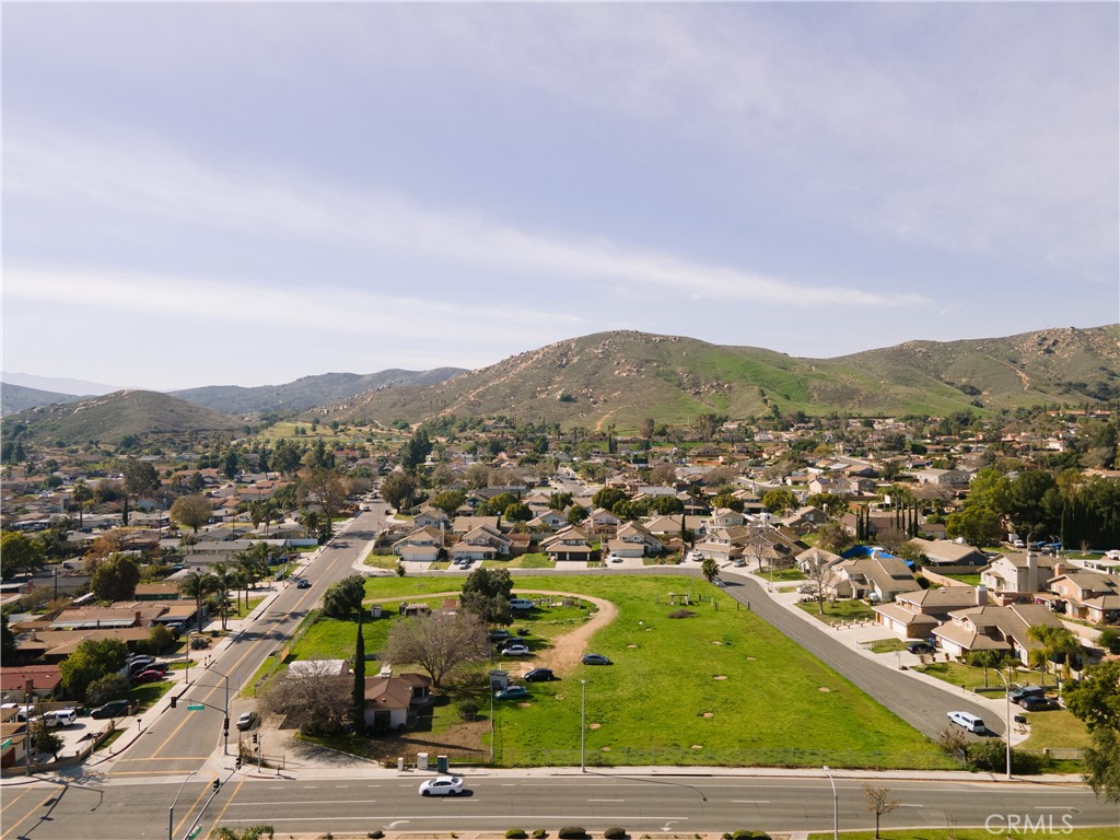 5608 La Sierra Property Photo 5