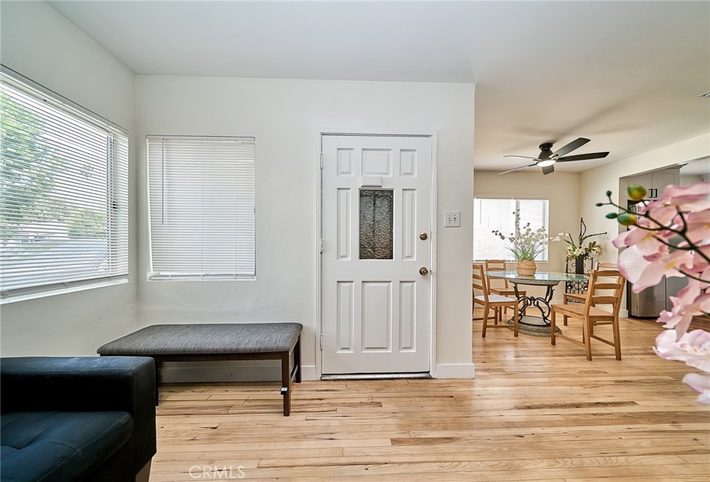 4255 Lynd Avenue Property Photo 4
