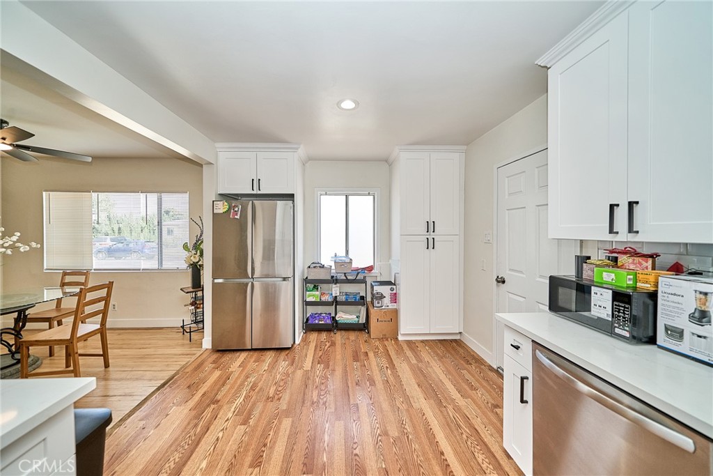 4255 Lynd Avenue Property Photo 12