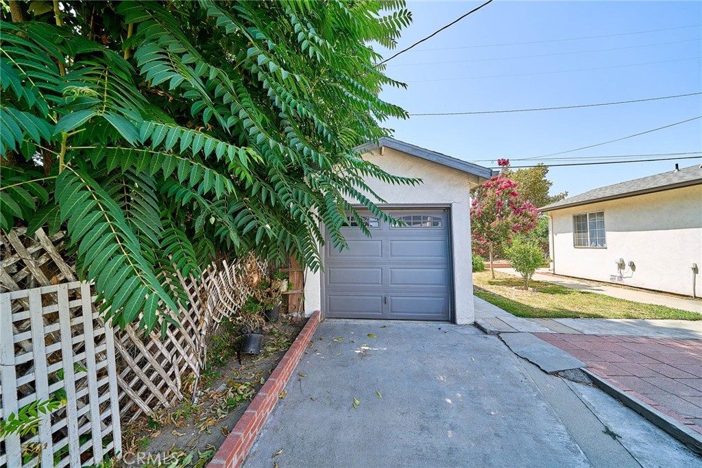 4255 Lynd Avenue Property Photo 31