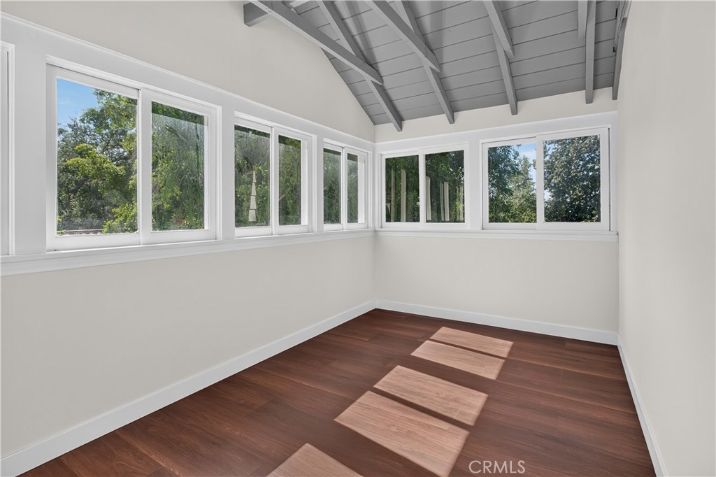 275 Arbolada Dr Property Photo 37
