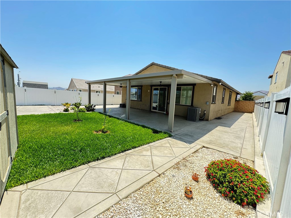 3104 Mammoth Property Photo 4
