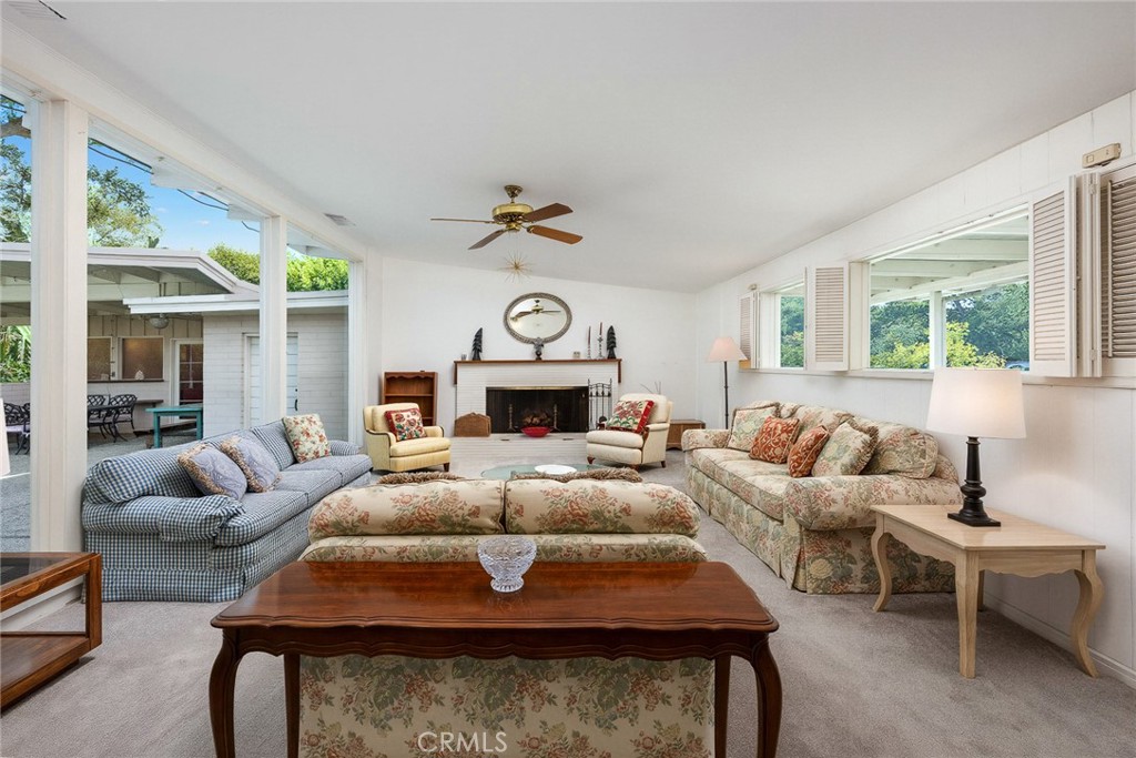206 Oak Meadow Road Property Photo 8