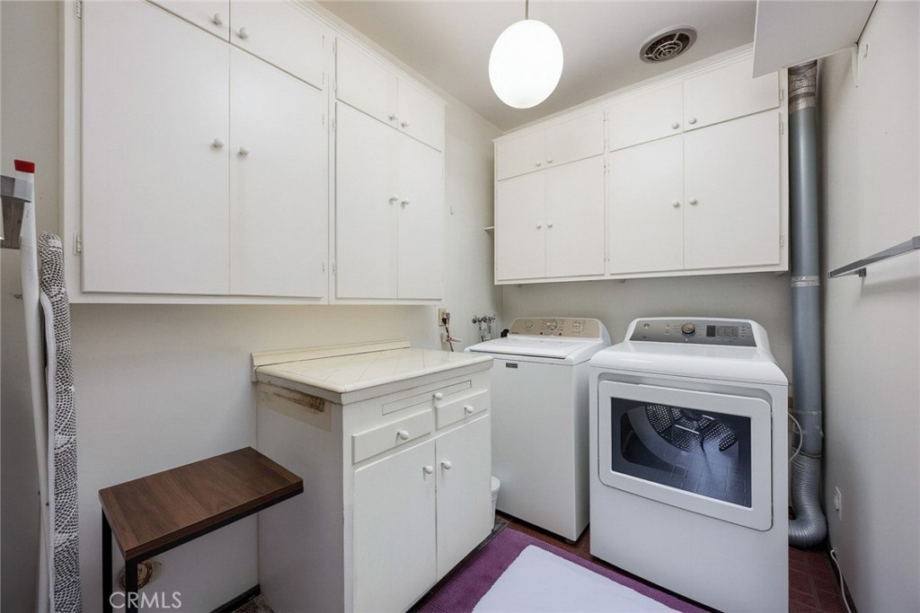 206 Oak Meadow Road Property Photo 16