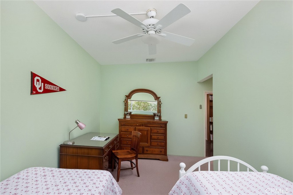 206 Oak Meadow Road Property Photo 21