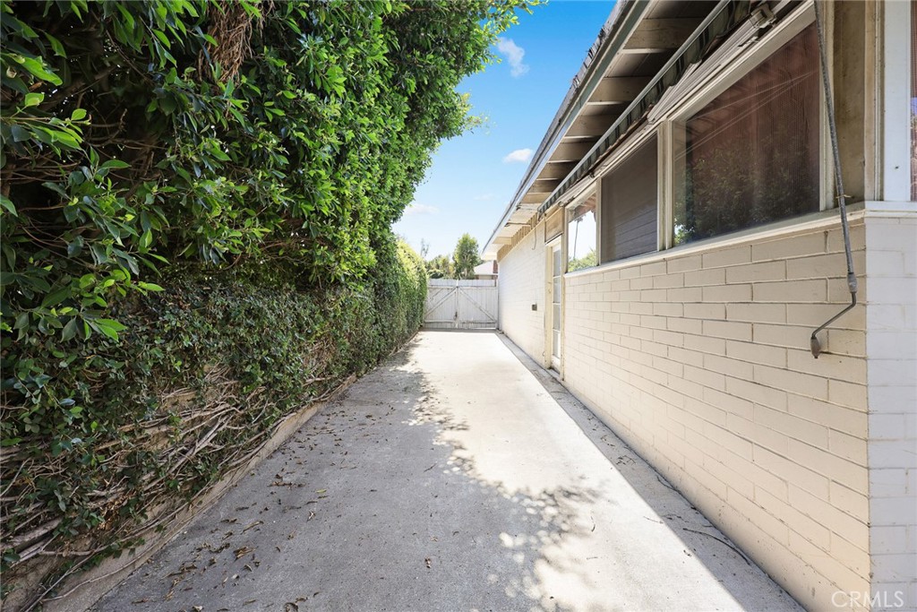 206 Oak Meadow Road Property Photo 31