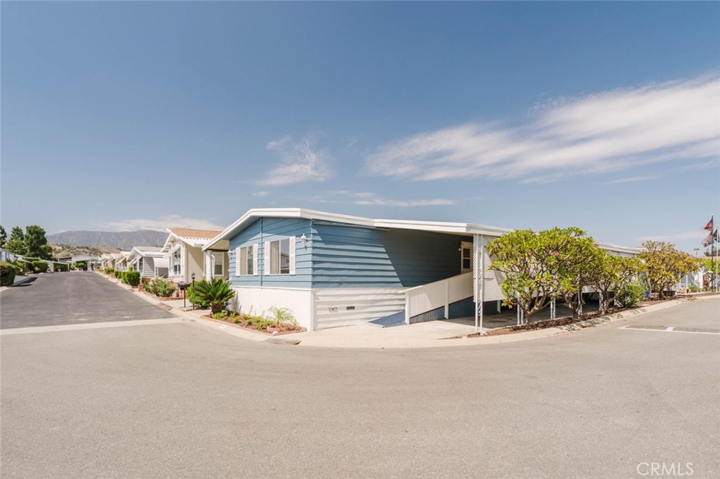 3800 Bradford 63 Property Photo 6