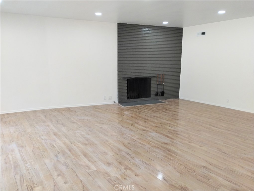 374 Grand Property Photo 5