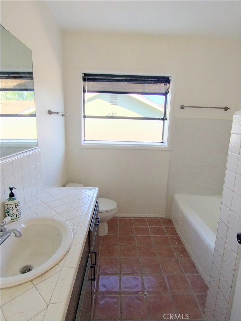 374 Grand Property Photo 28