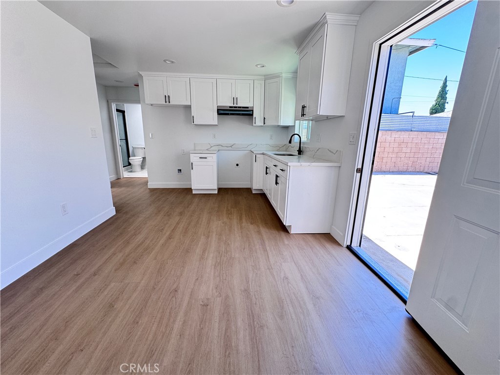 2218 Continental Avenue Property Photo 3