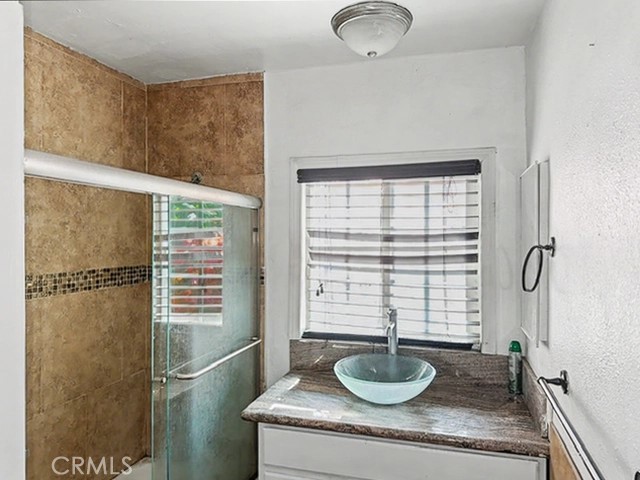 2851 Delaware Avenue Property Photo 6