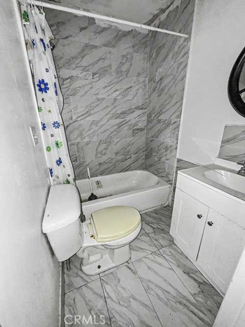 2851 Delaware Avenue Property Photo 16