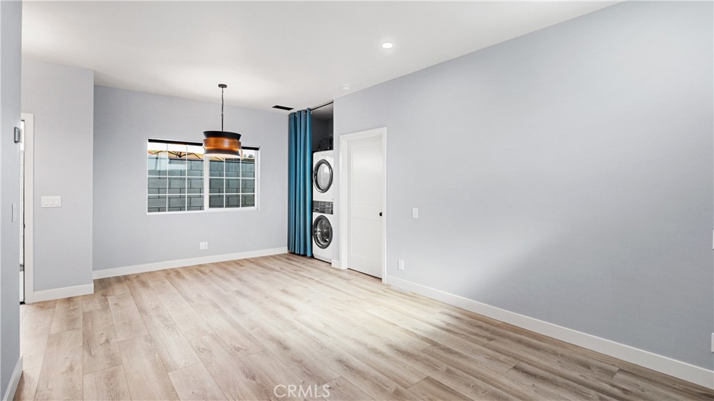 727 B E Myrtle Avenue Property Photo 10