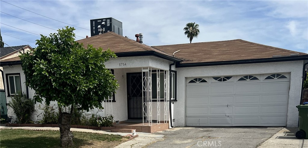 5754 Ensign Property Photo 1