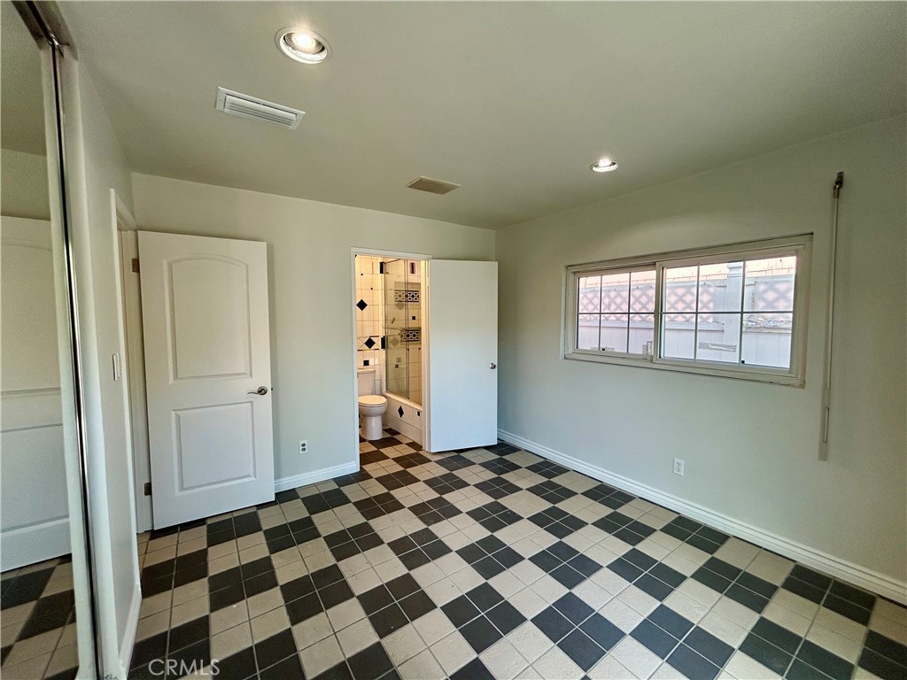 3132 Estado Street Property Photo 27