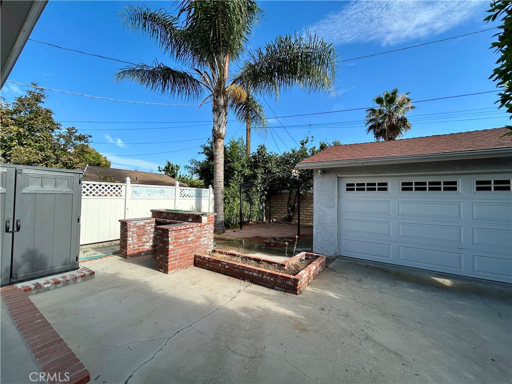3132 Estado Street Property Photo 34