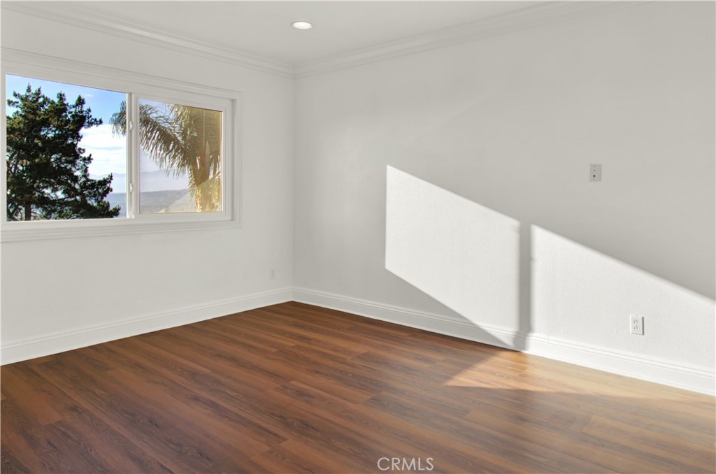 20261 Edgemont Place Property Photo 28