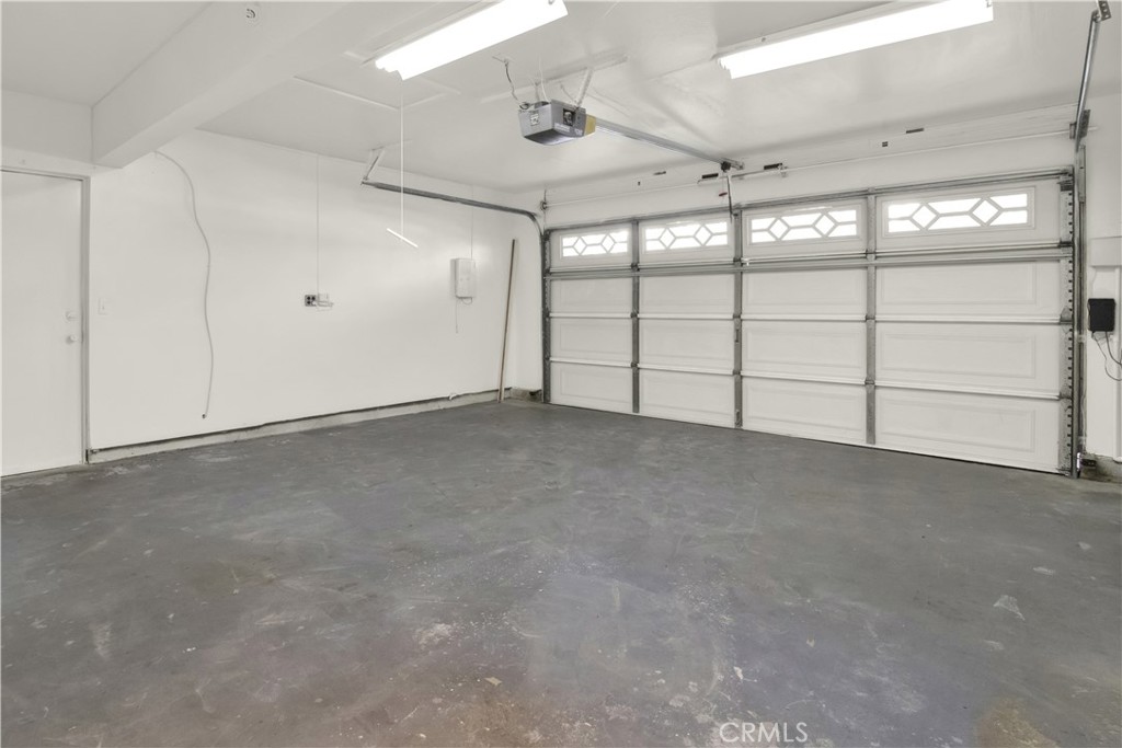20261 Edgemont Place Property Photo 35