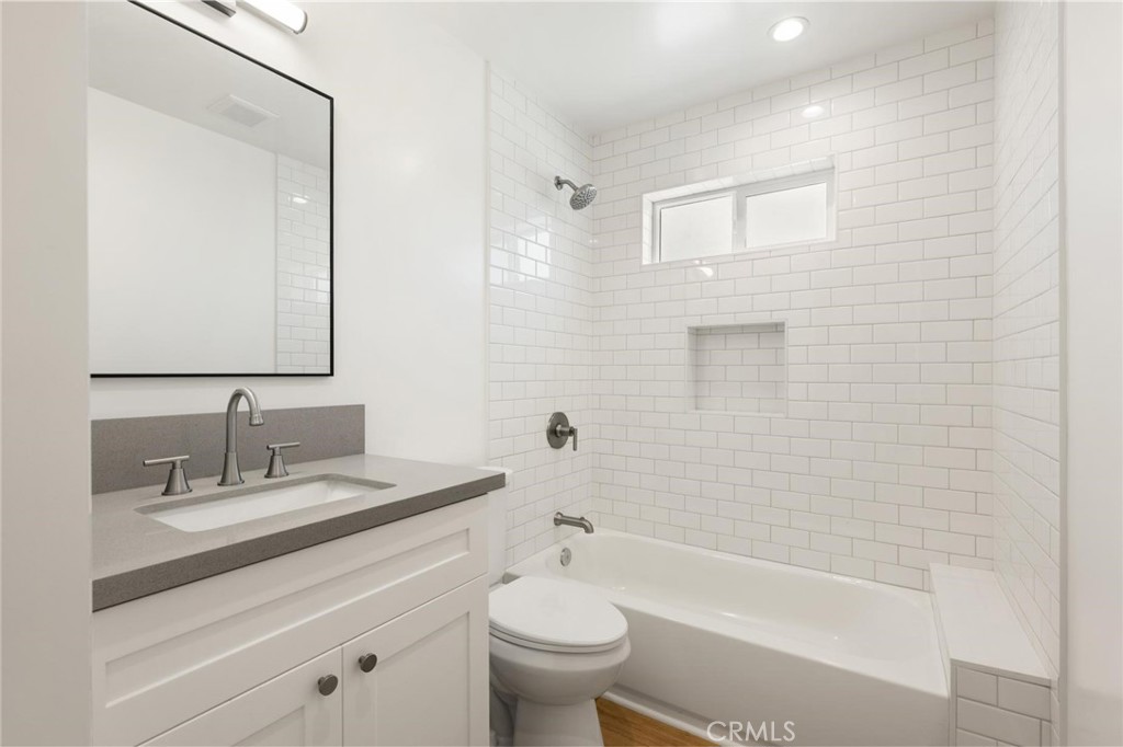 8716 Ramsgate Property Photo 11
