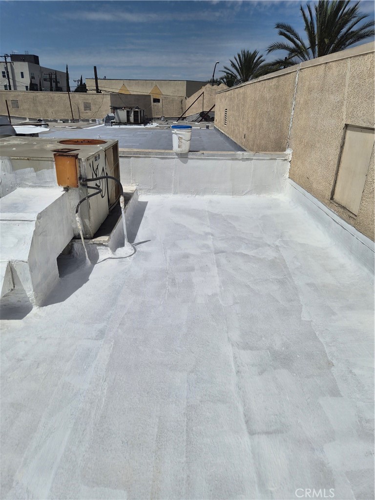 413 W Whittier Property Photo 11