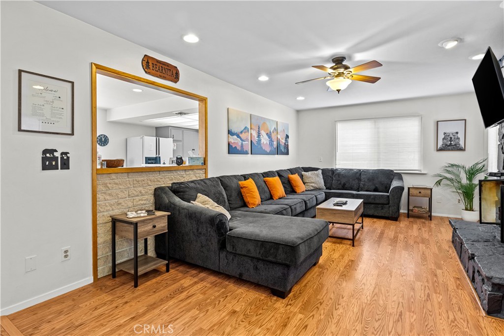 1018 Anita Property Photo 6
