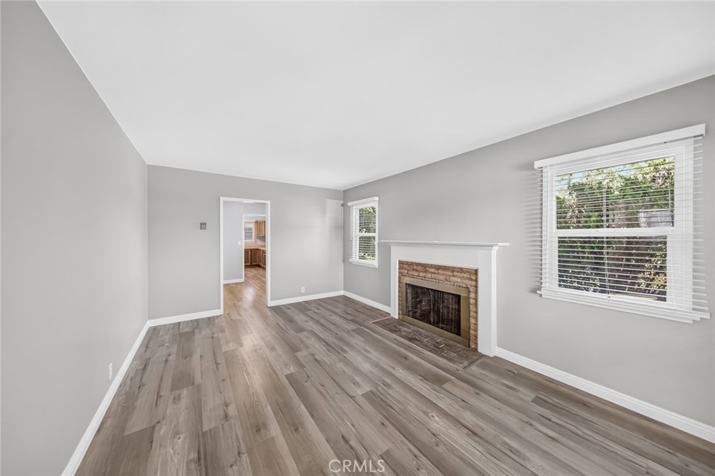 3227 E Del Mar Property Photo 5