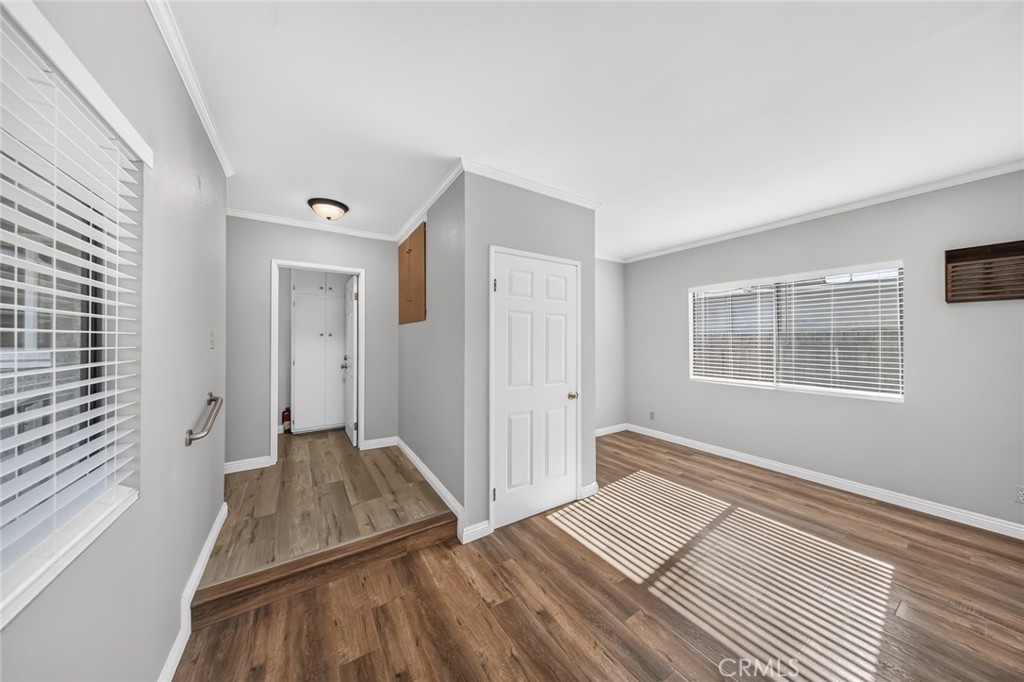 3227 E Del Mar Property Photo 11