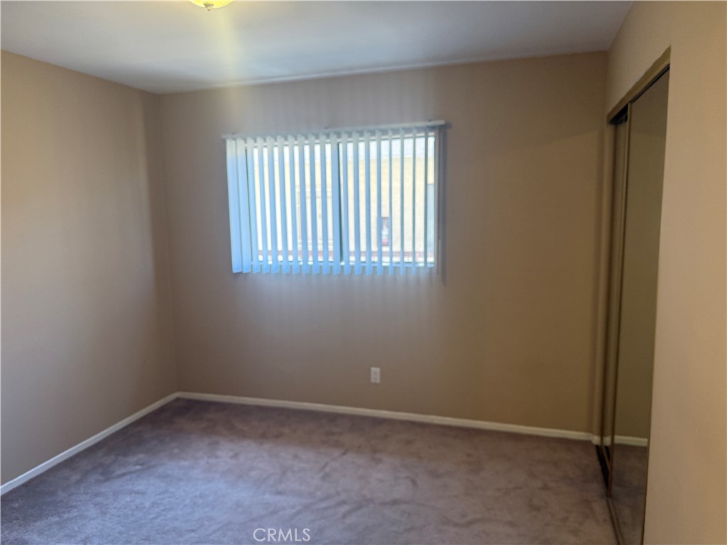 1022 Irving Avenue 3 Property Photo 17
