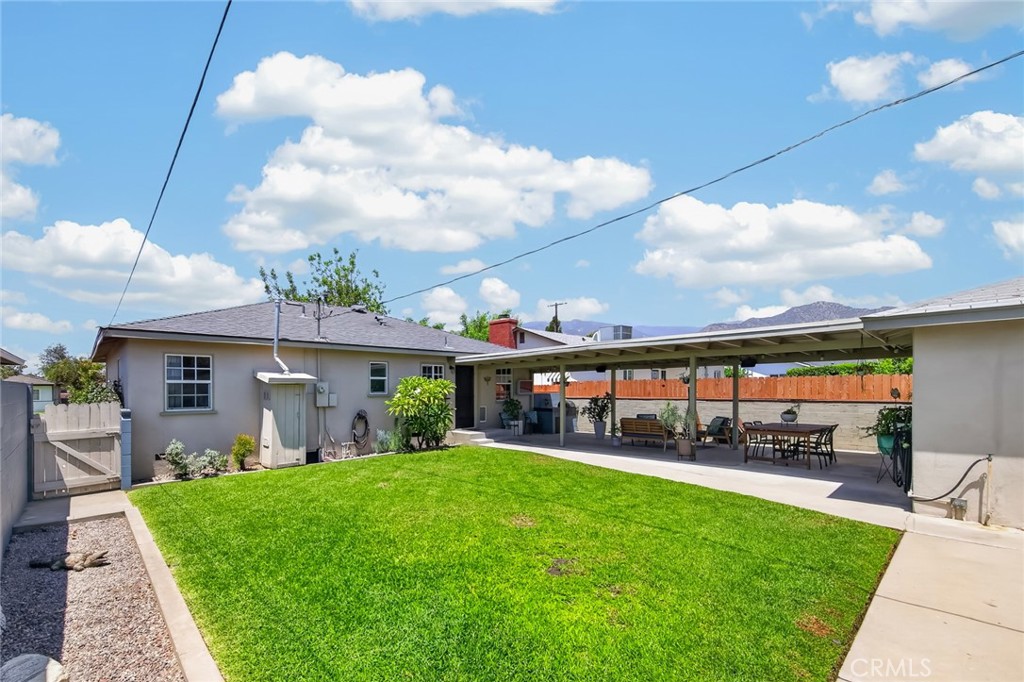 1006 N Sunset Avenue Property Photo 25