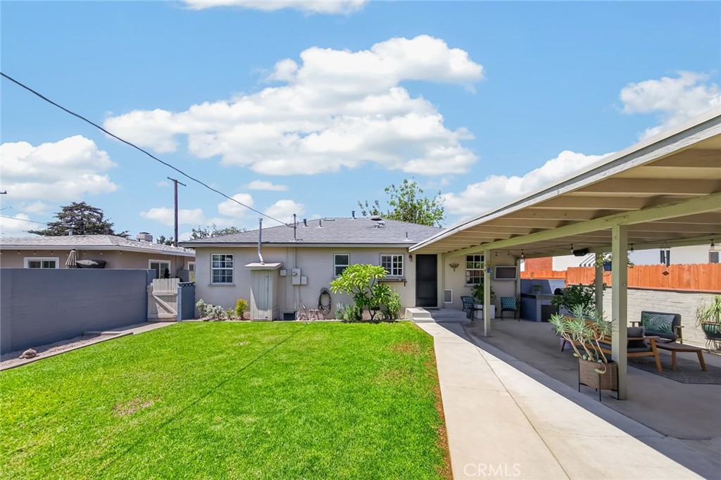 1006 N Sunset Avenue Property Photo 26