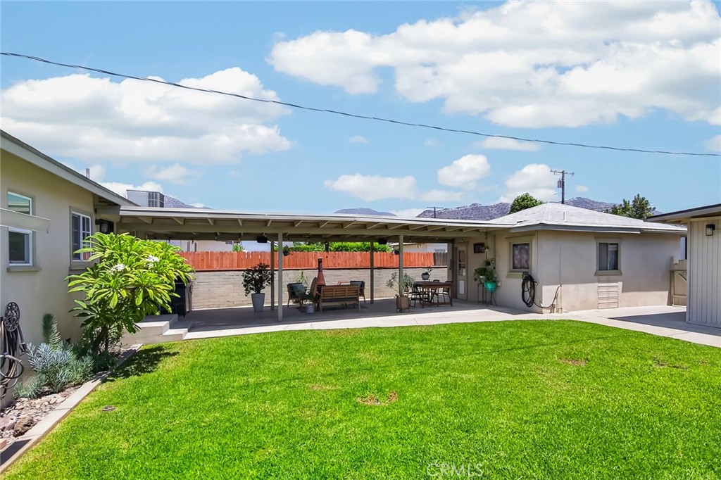 1006 N Sunset Avenue Property Photo 28
