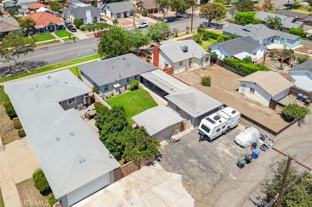 1006 N Sunset Avenue Property Photo 44