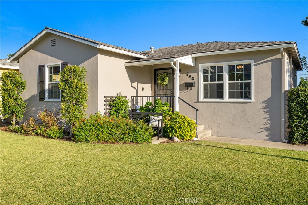 840 W Foothill Property Photo 1