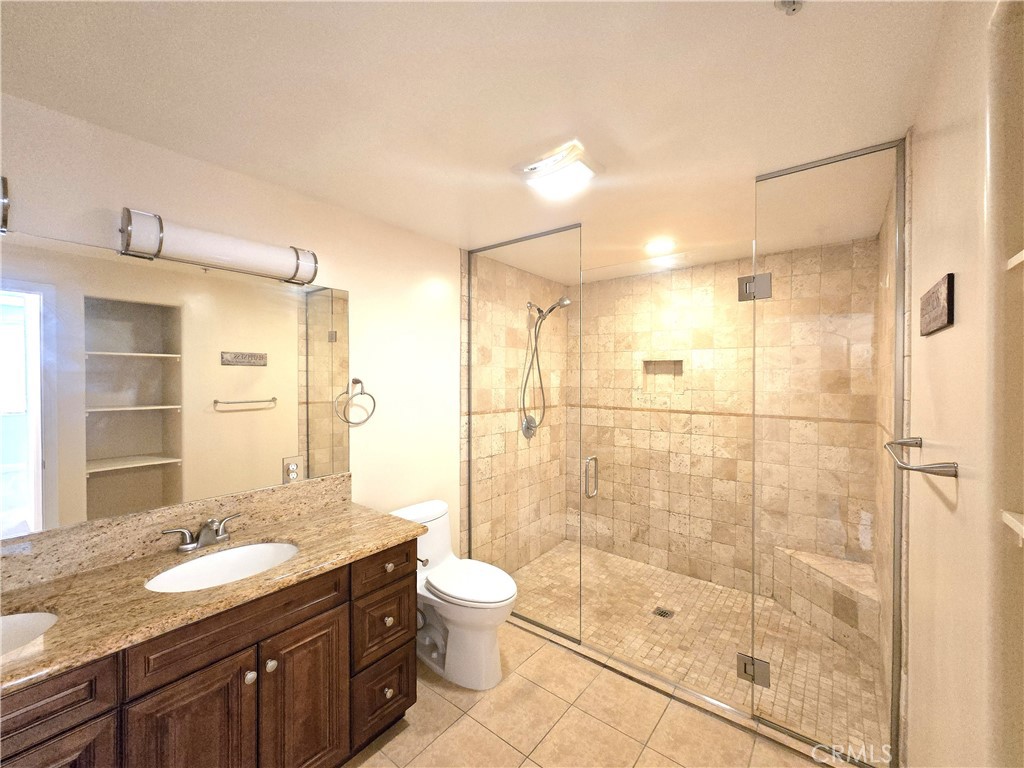 4724 Kester Avenue 409 Property Photo 23