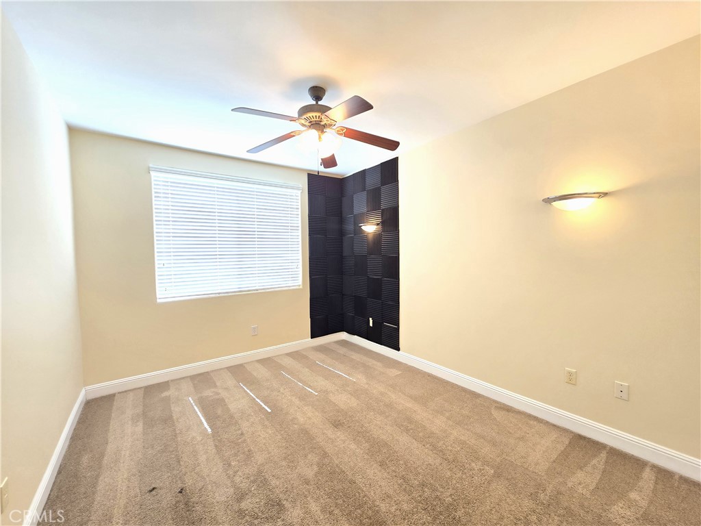 4724 Kester Avenue 409 Property Photo 25