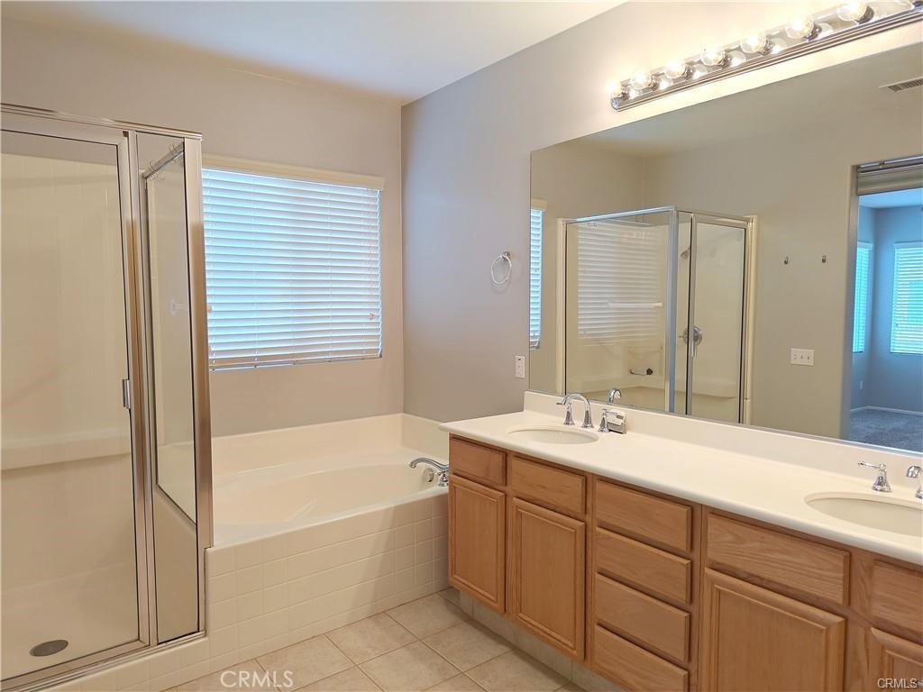 4531 Streamport Dr Property Photo 17