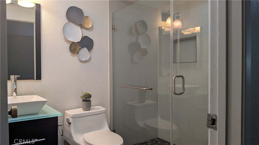 22765 Lakeway 432 Property Photo 13