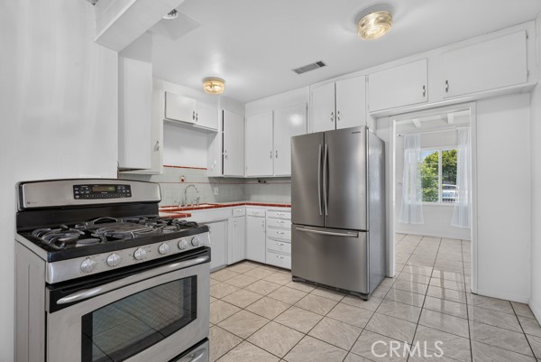 15834 E Kingside Property Photo 14