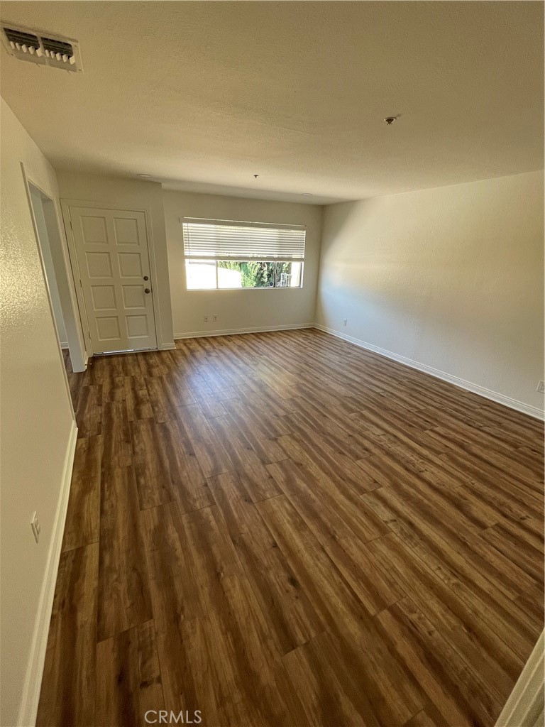 303 S Violet Avenue J Property Photo 6