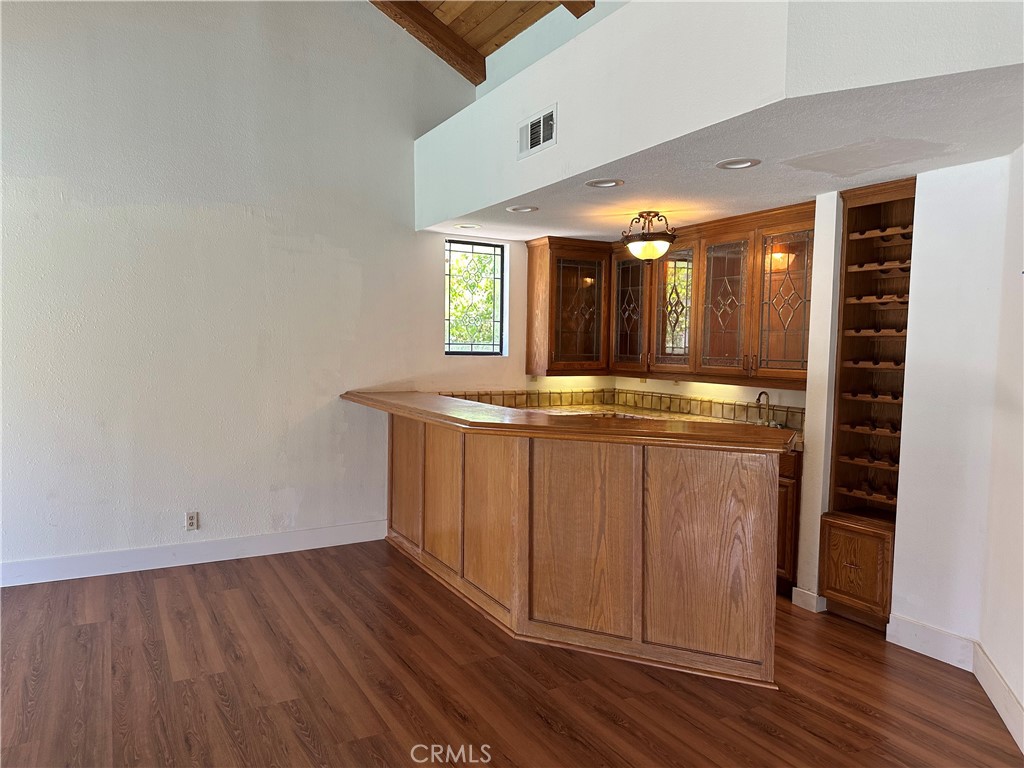 146 Luben Property Photo 4