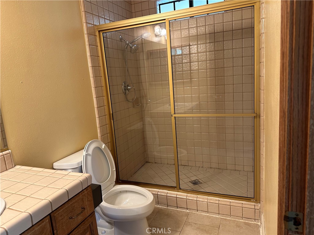 146 Luben Property Photo 9