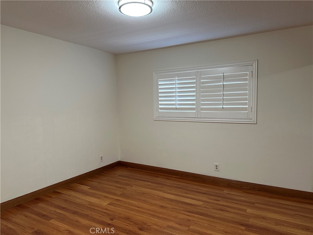 146 Luben Property Photo 14