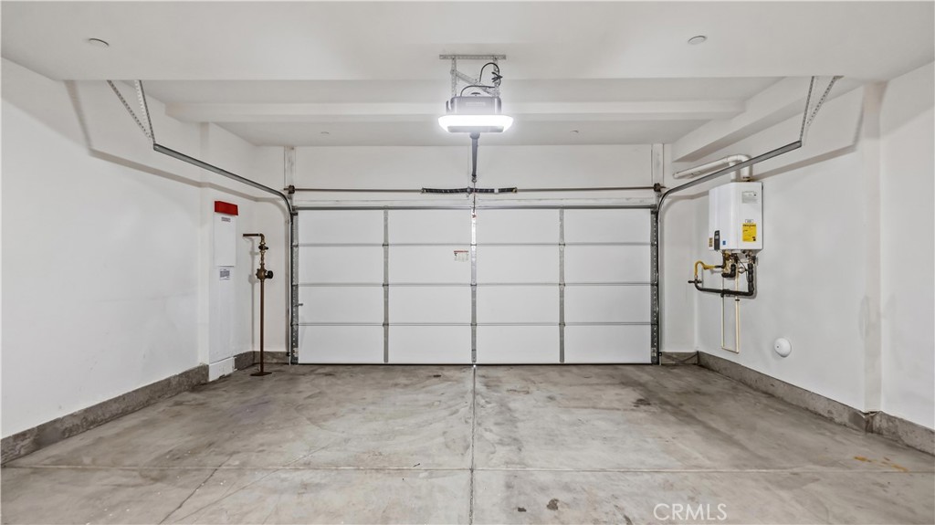 205 N Vincent 117 Property Photo 17