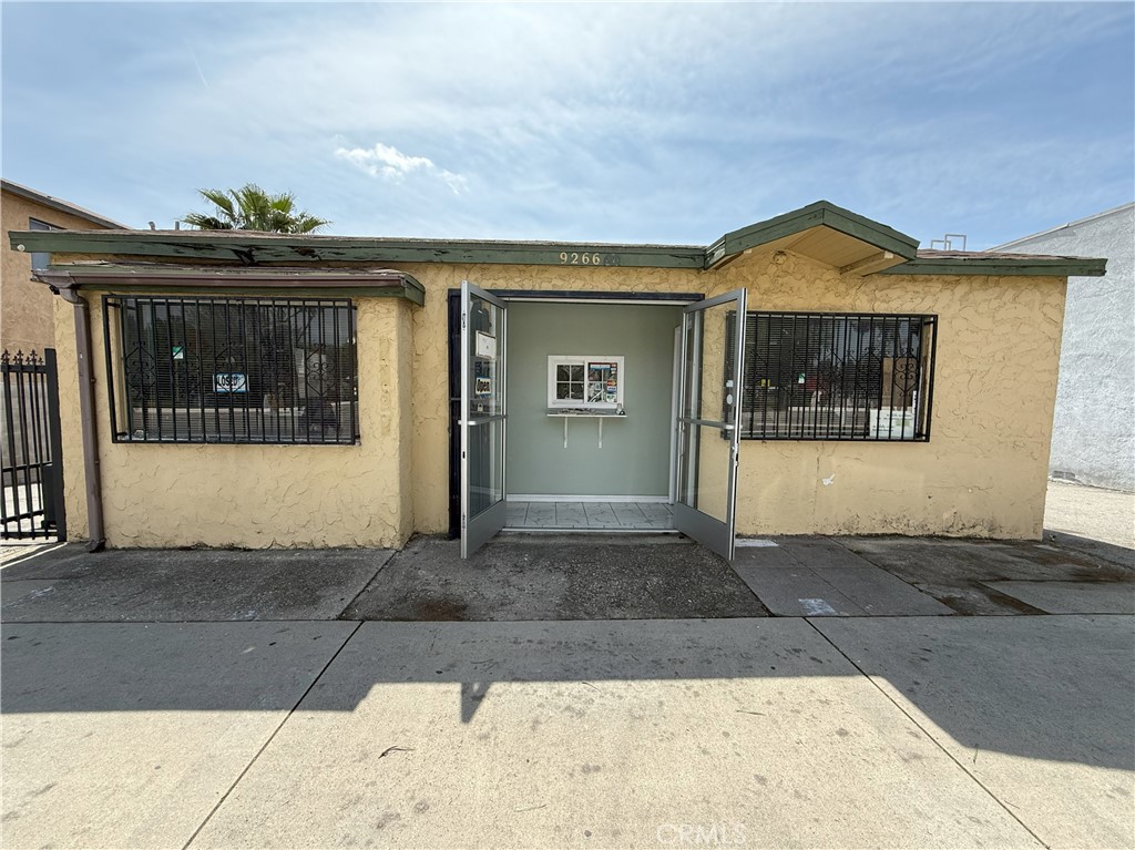 9264 Valley Property Photo 3