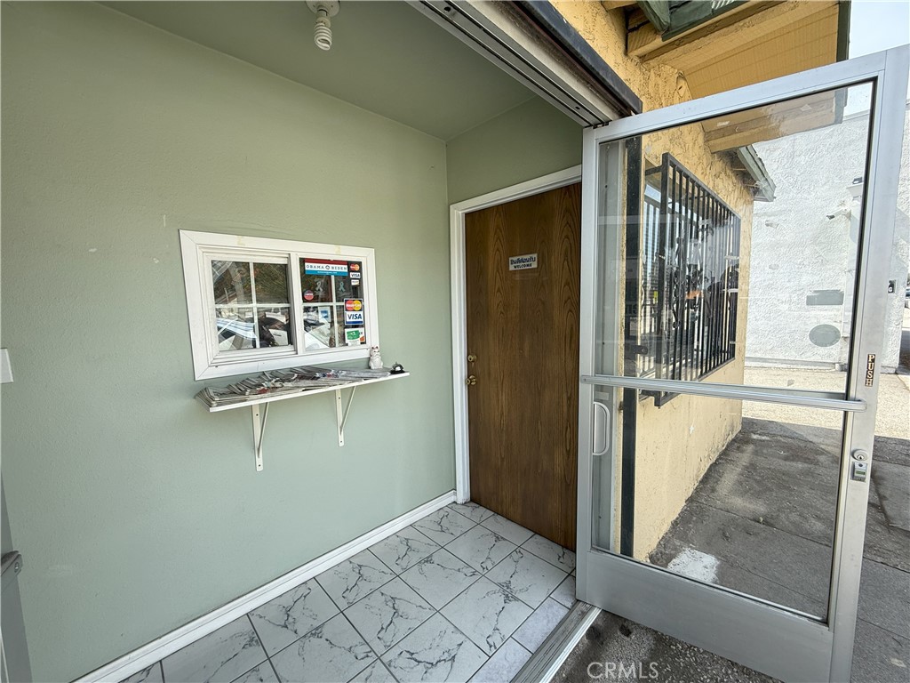 9264 Valley Property Photo 5