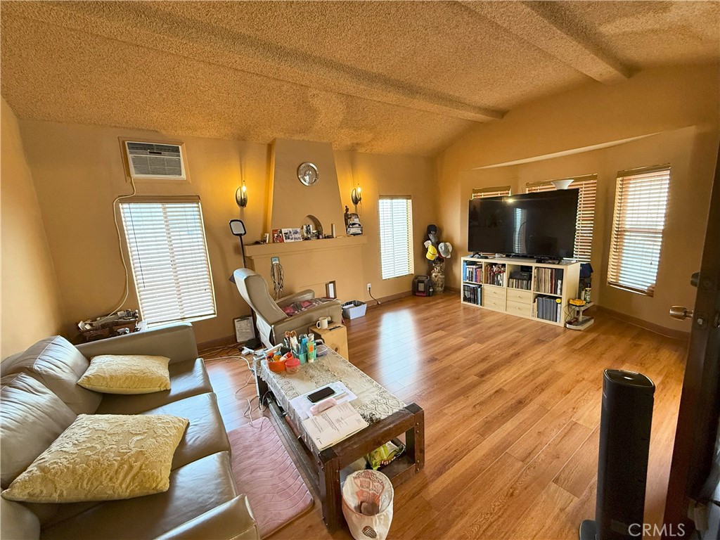 9264 Valley Property Photo 8