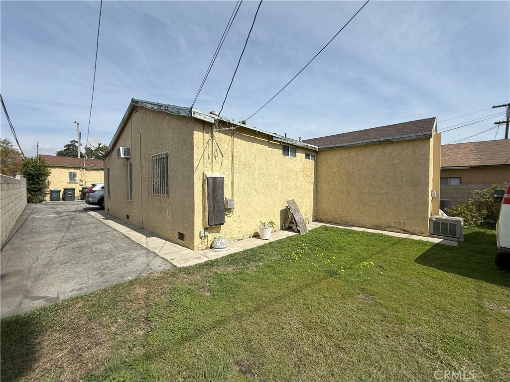 9264 Valley Property Photo 16